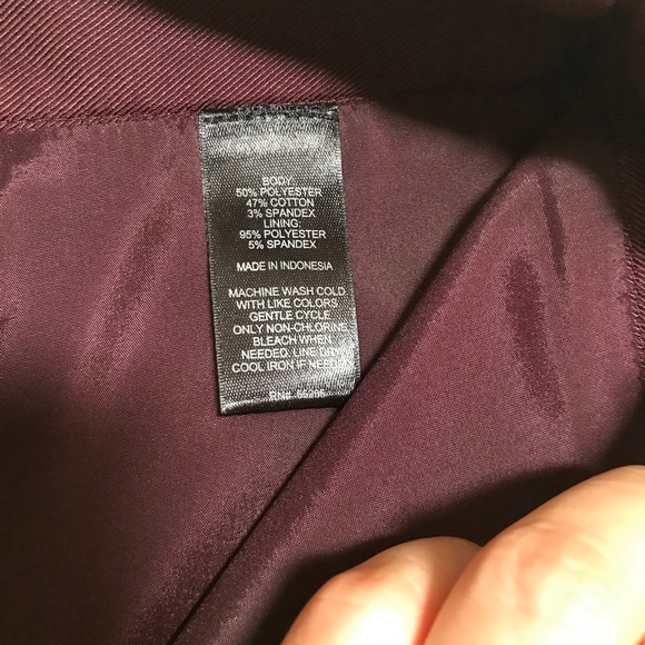 Express Mini Skirt Dark Burgundy - Picture 6 of 9